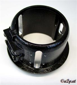 Die gefrästen Langlöcher für die Lager